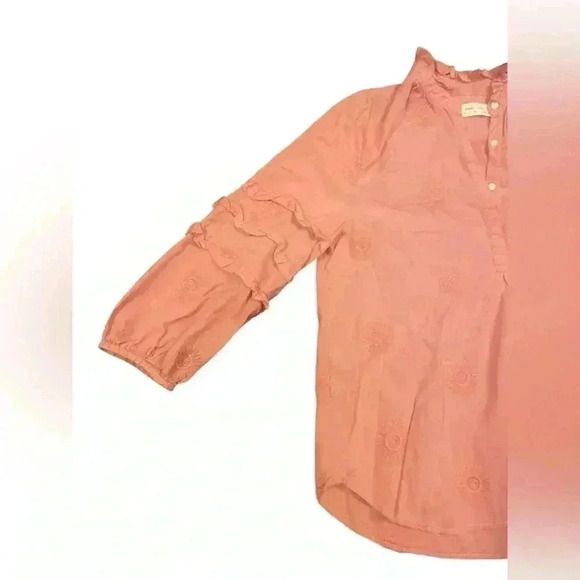 Isabella Sinclair Sunflower Embroidered Henley In Salmon Pink Size Medium - Picture 3 of 9